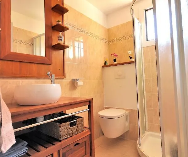 דירה Chez Aline Et Jean Pierre Toga