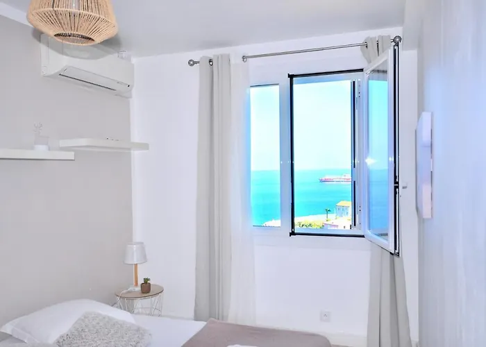 דירה Chez Aline Et Jean Pierre *